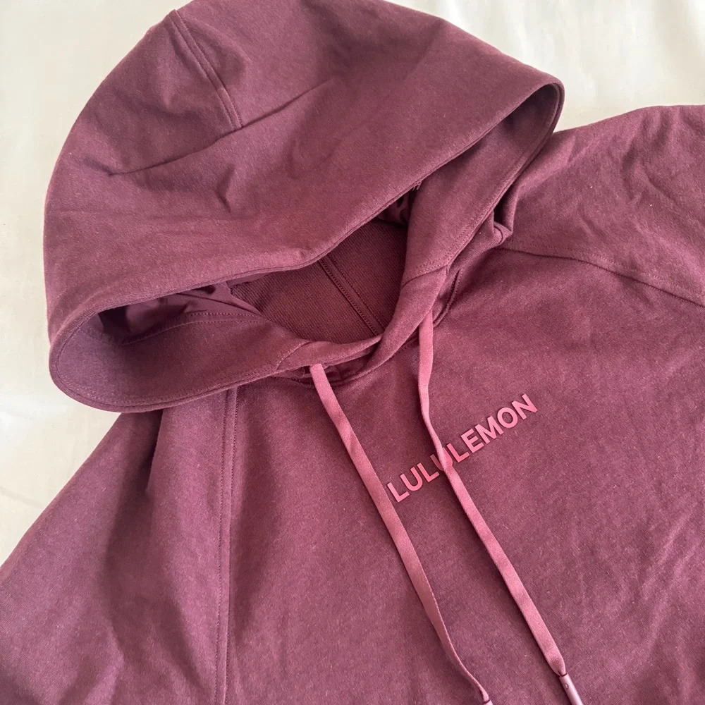 🆕💜 Lululemon City Sweat Pullover Hoodie - Cassis - Picture 4 of 10